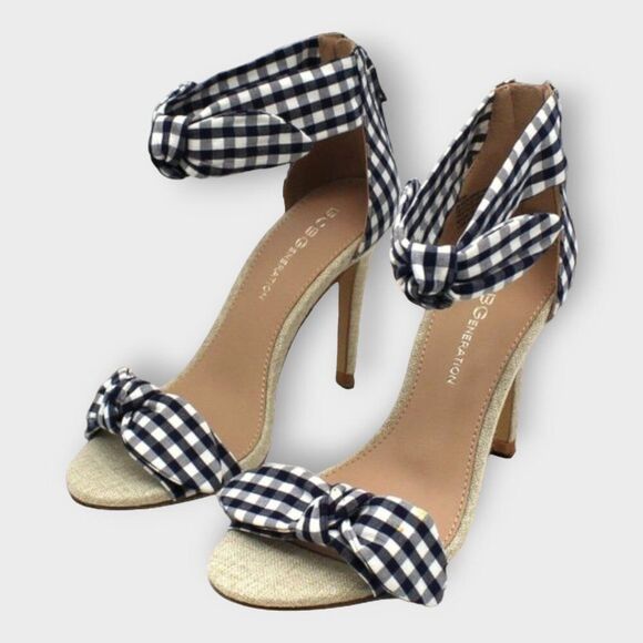 Bcbgeneration Multi Sandals - Picture 3 of 8